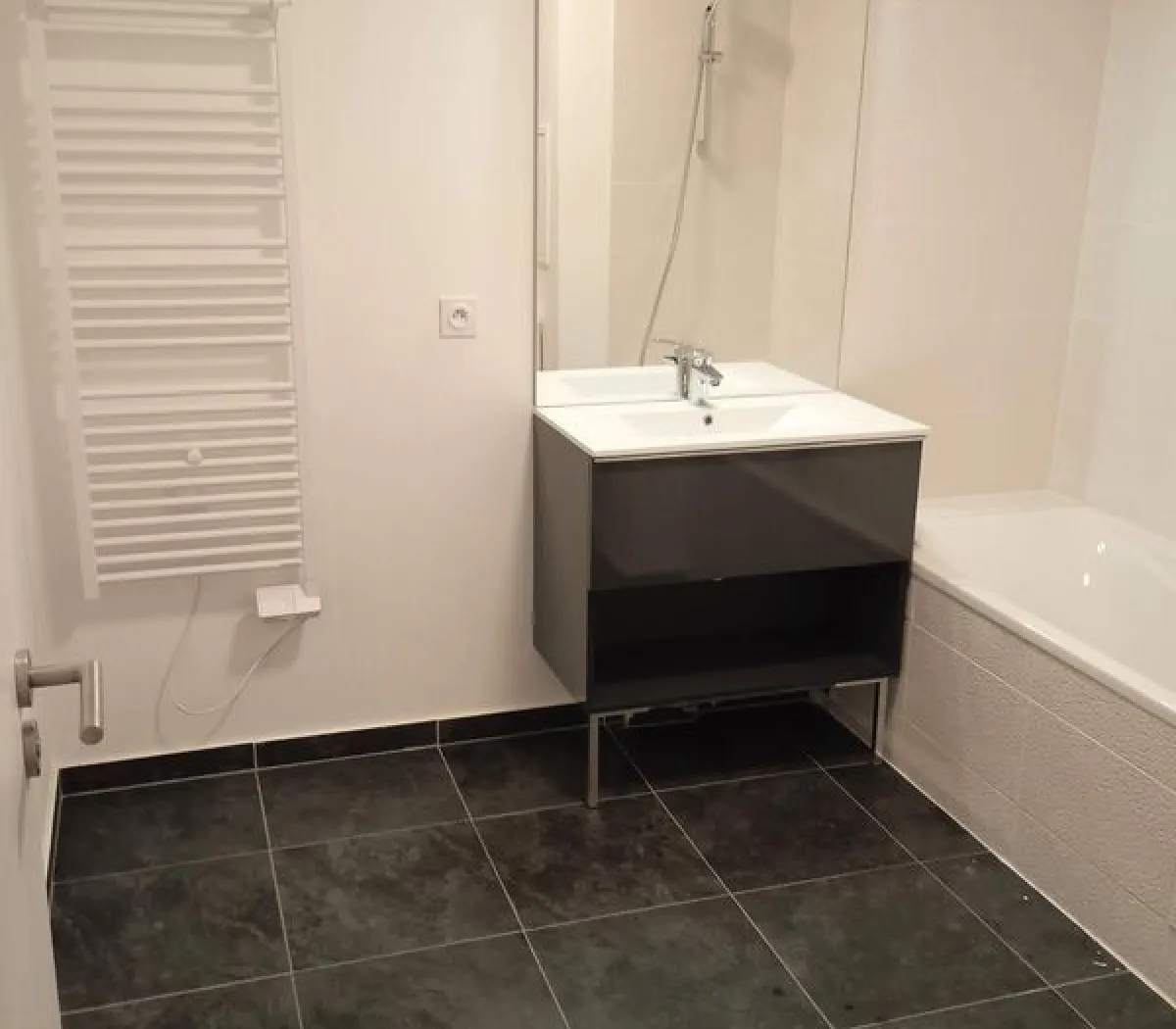 Location Bordeaux Appartement 66d049a3ea05