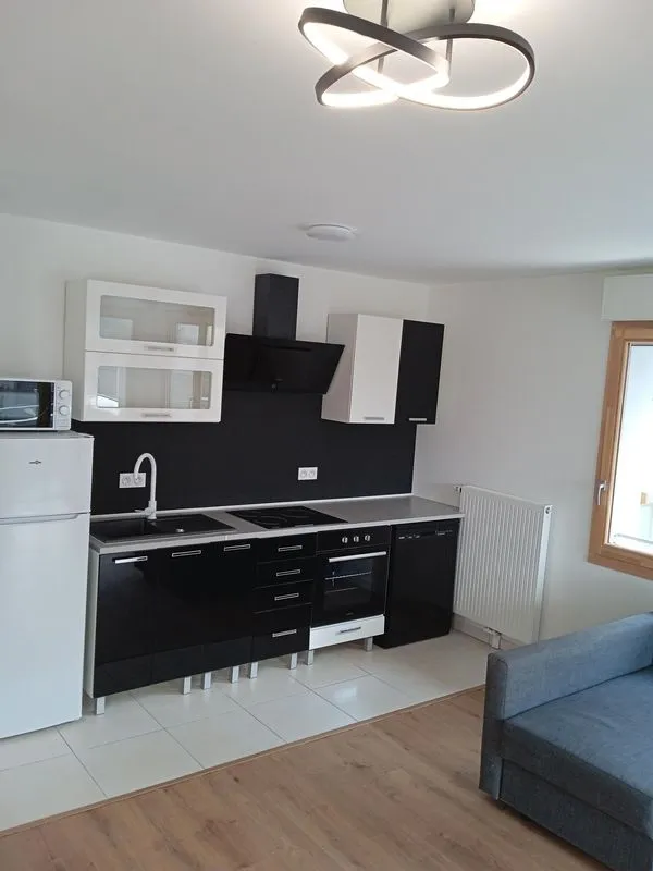 Location Bordeaux Appartement 66d049a3ea052